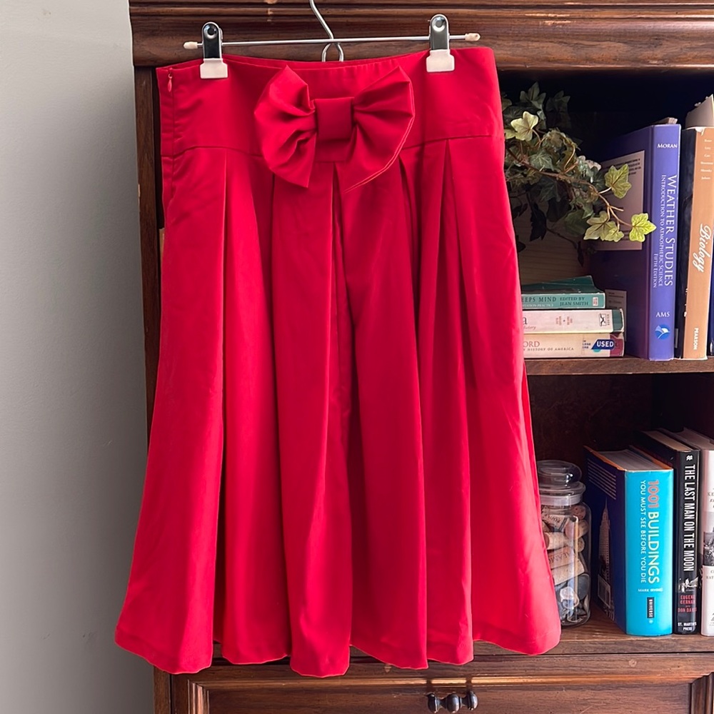 Ampersand Ave Bow midi skirt red size L